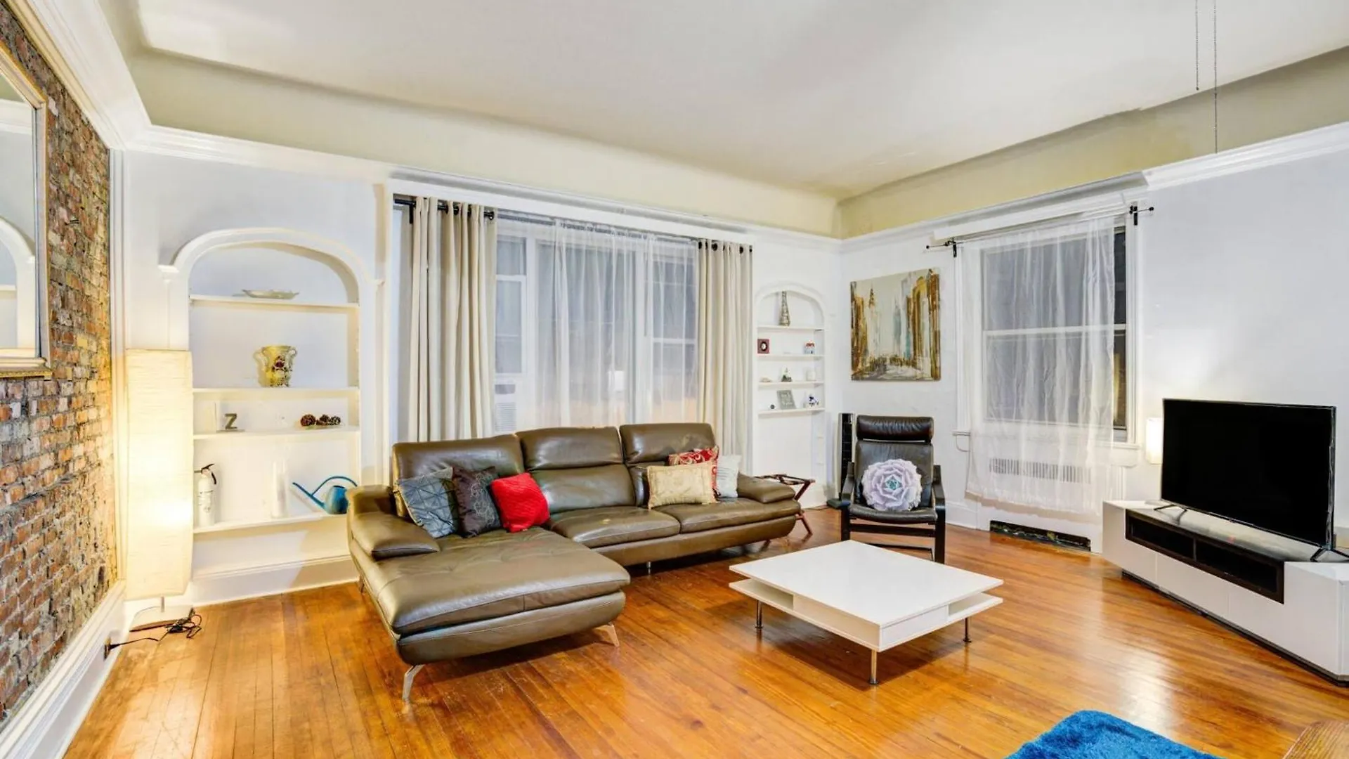 3Br Skyline Apt In Bustling District I Great Value Nj5 West New York 0*,