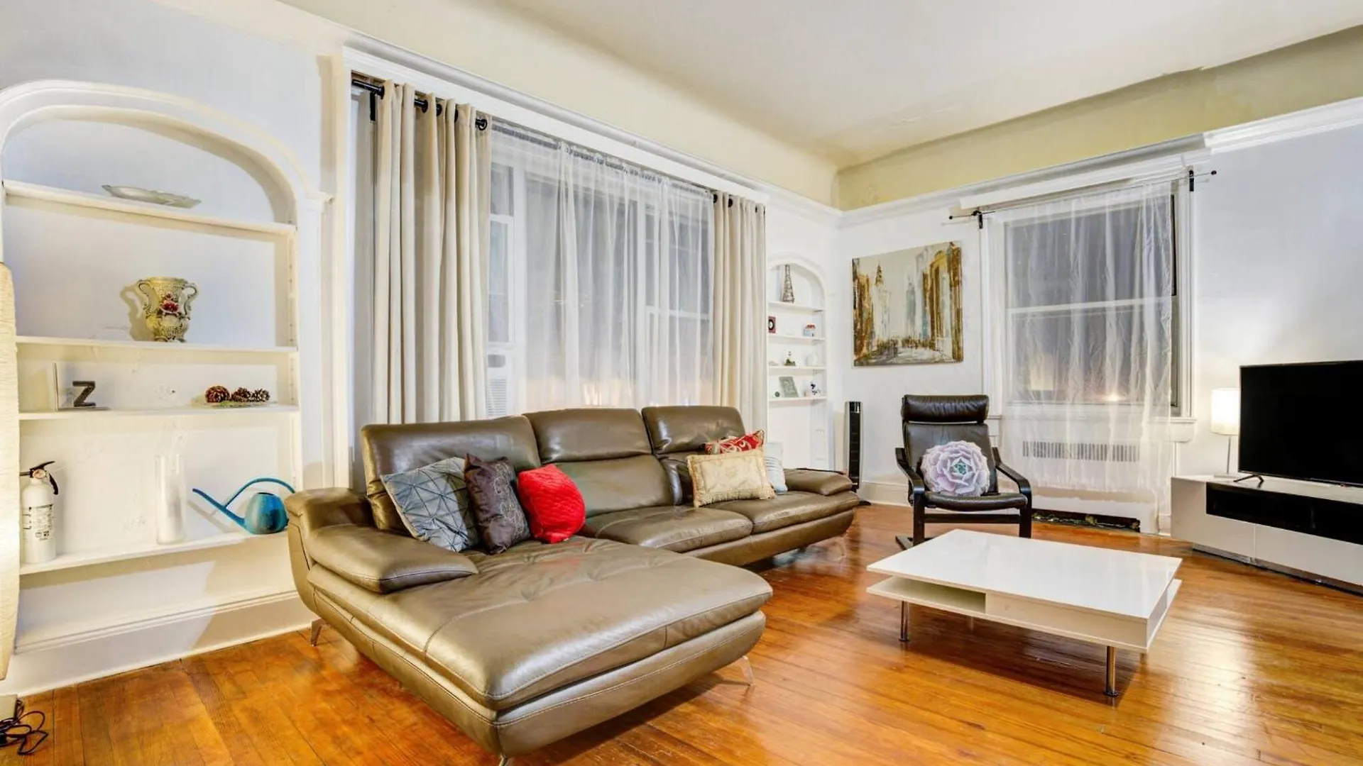 3Br Skyline Apt In Bustling District I Great Value Nj5 West New York